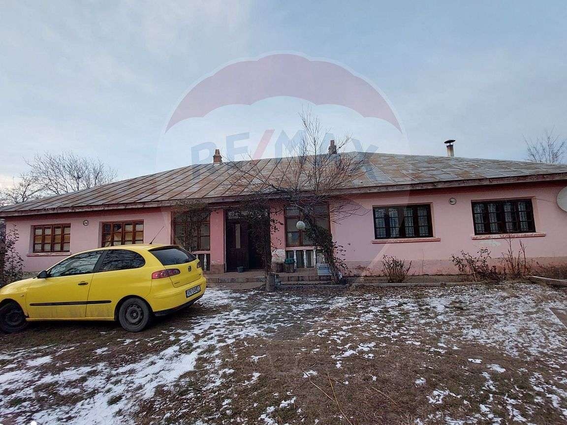 Casa si fosta ferma com. Tataranu