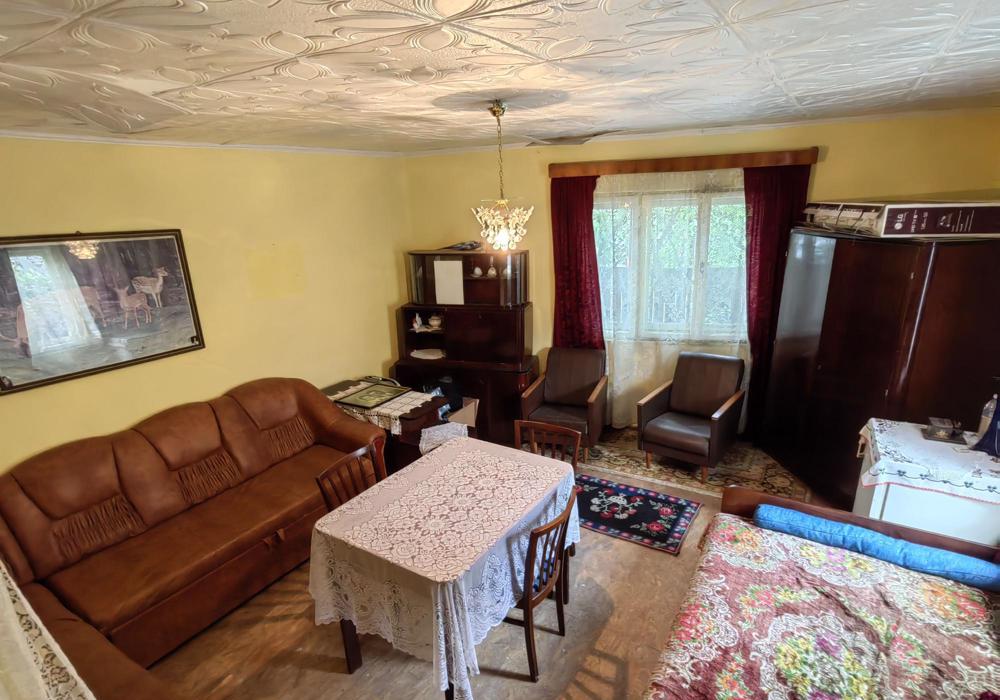 Casă și teren 100 m² utili + teren 629 m² Chichiș