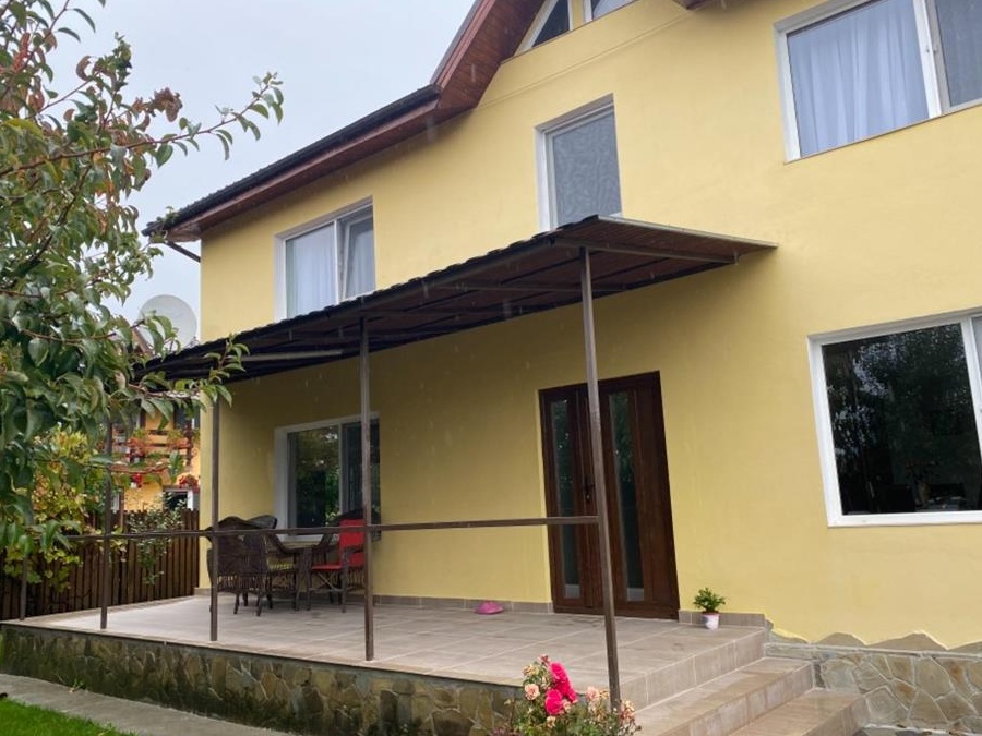 Casa Stupini prim proprietar P+ E, 4 camere + dependinte