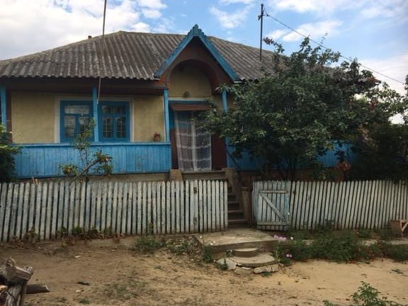 Casa taraneasca-linister,aer curat si belsug !