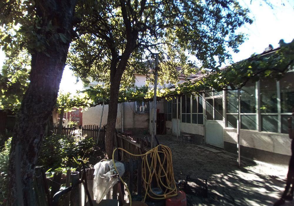 Casa+ teren 1100 m2 in Timisoara