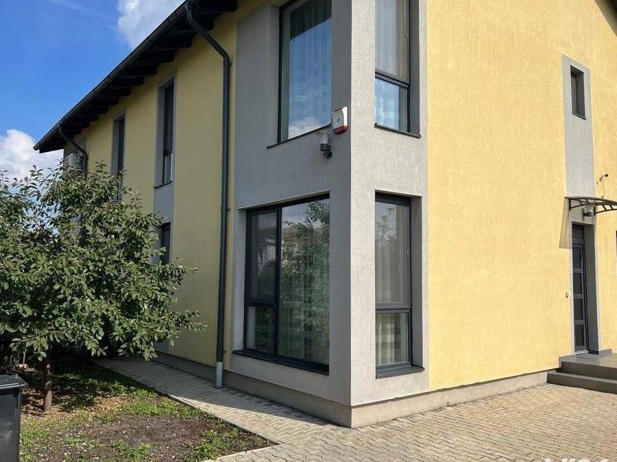 Casa tip duplex de inchiriat In Dumbravita