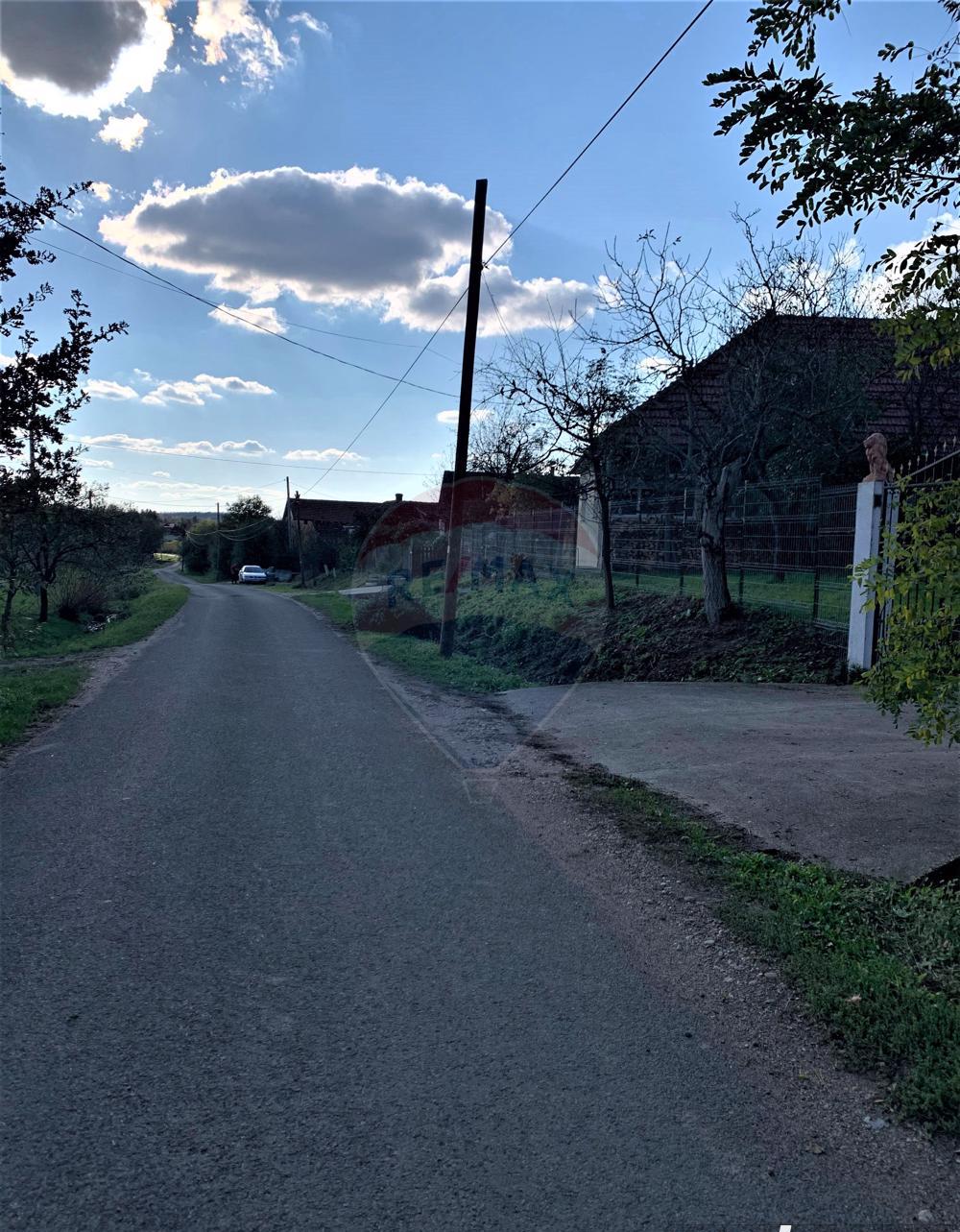 Casă / Vilă cu 7 camere de vânzare