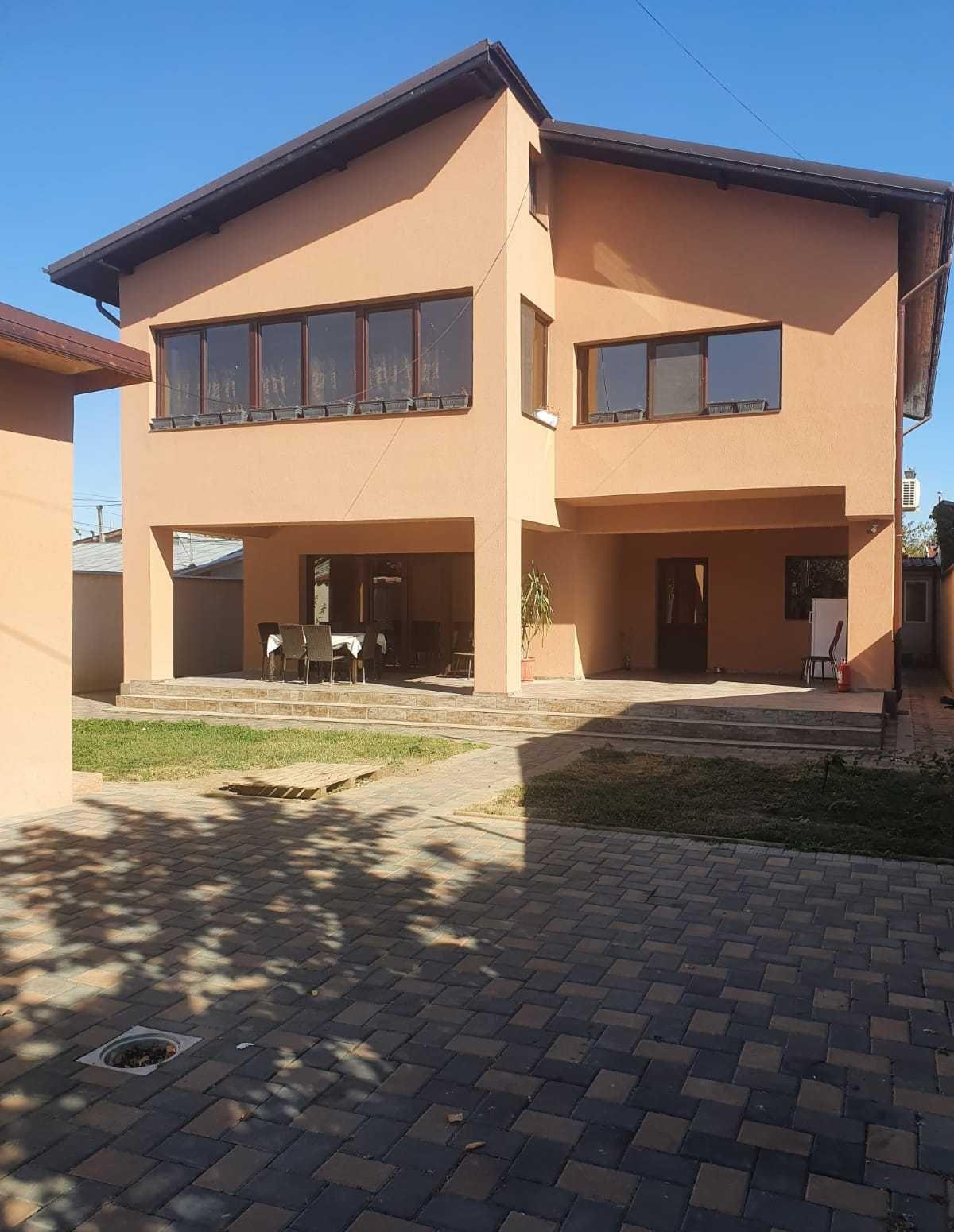 Casa vila in orasul Chitila