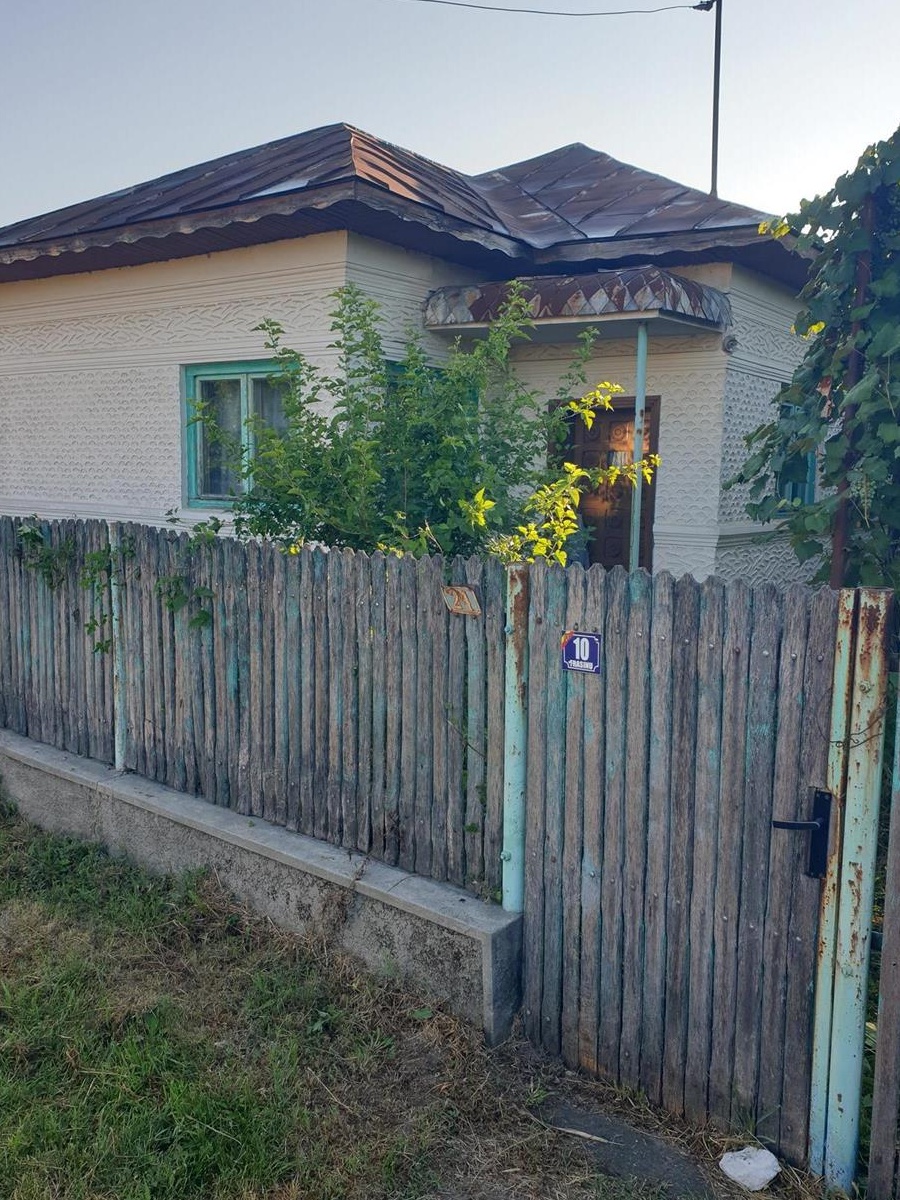 Casa+Teren - Com Corentu,Sat Frasinu, jud Dambovita