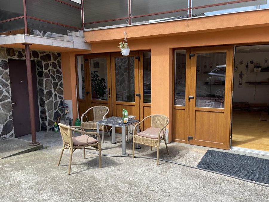 Casa+teren de vânzare Gruia