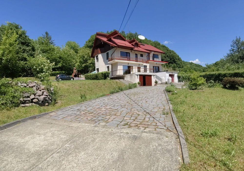 Casa/Vilă  aproape de pădure Vâlcele + 1235 m² teren 169.000 EURO