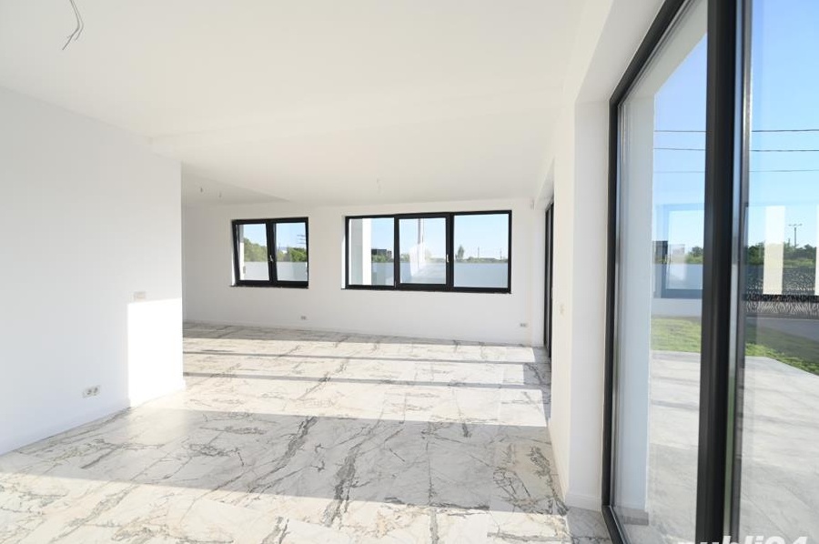 Casa/vila de vanzare duplex Apollo