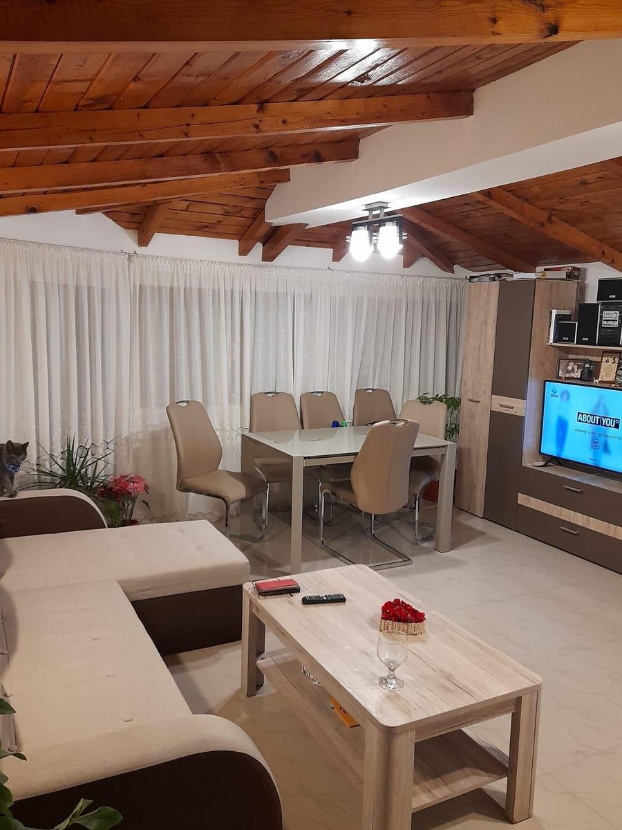 Casa/Vila de vanzare in Breaza, Cartier Nistoresti