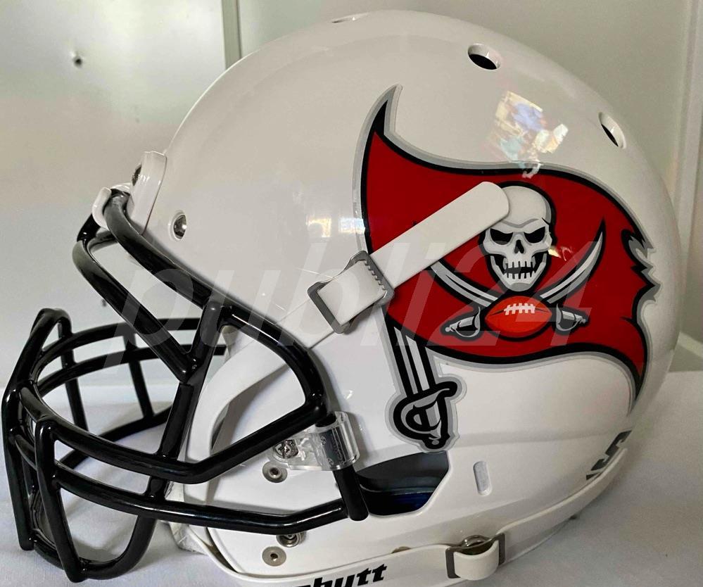 casca fotbal american de joc tampa bay buccaneers