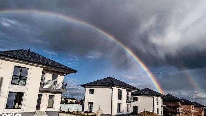 Case de vânzare in lisaura ipotesti