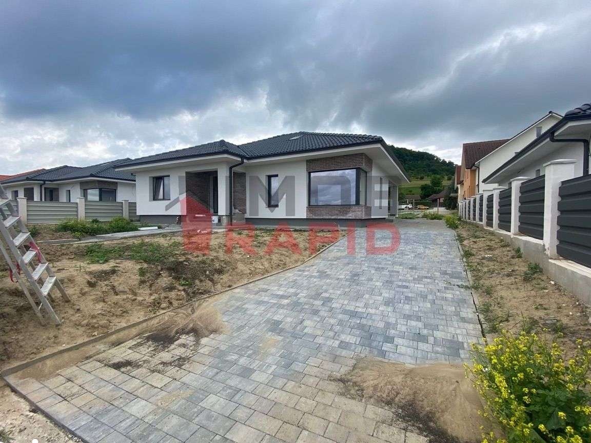 Case pe un nivel, 500mp teren, Zona Valea Ghinzi