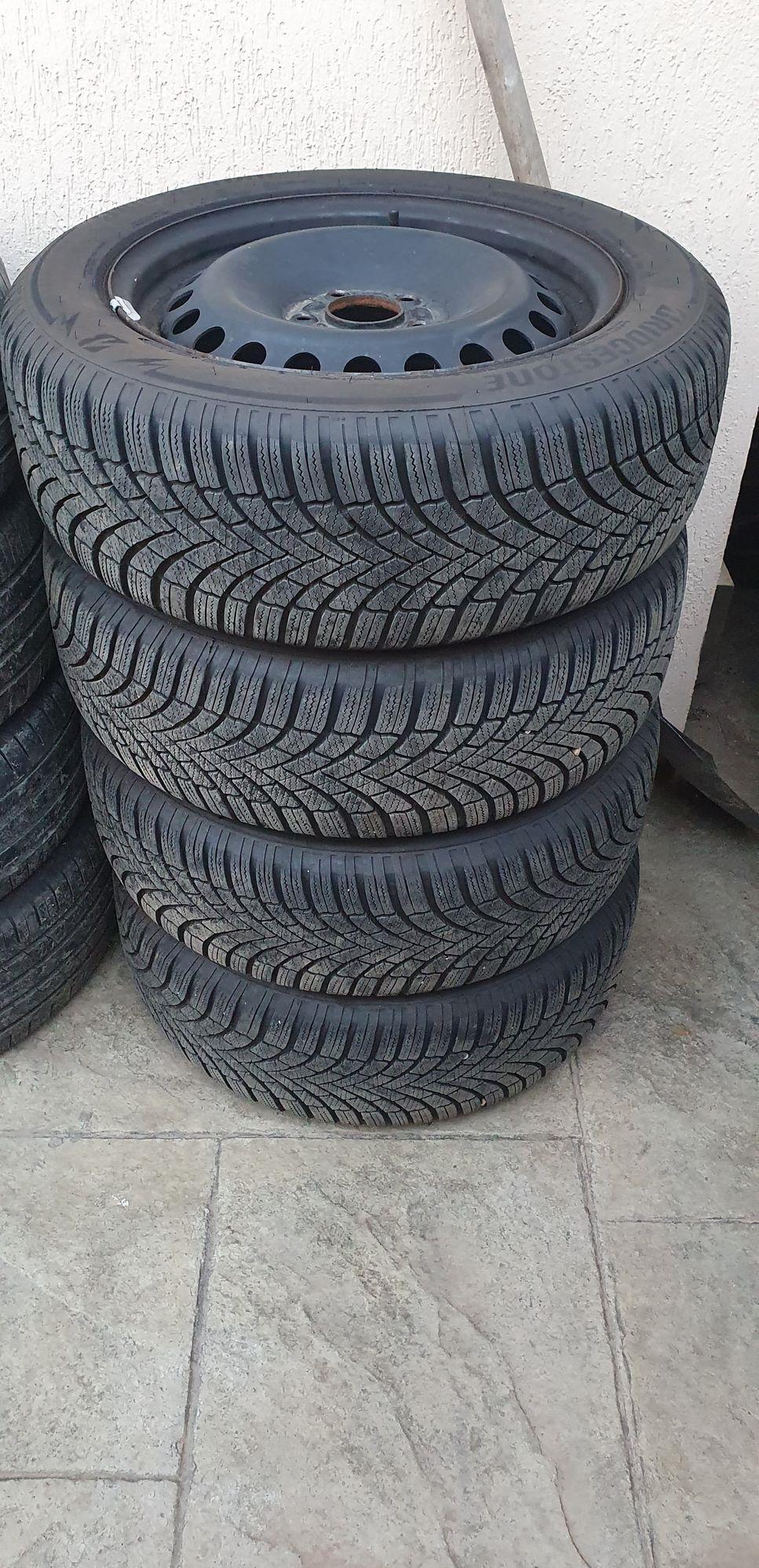 Cauciucuri Ford
