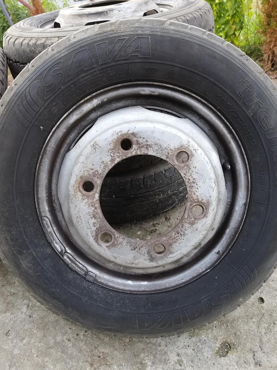 Cauciucuri + jante 195/70 R15C