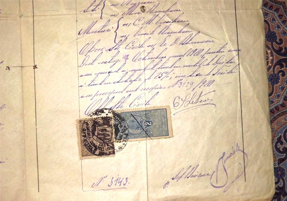 Caut documente vechi ,militare sau civile preferabil romanesti din diverse domenii