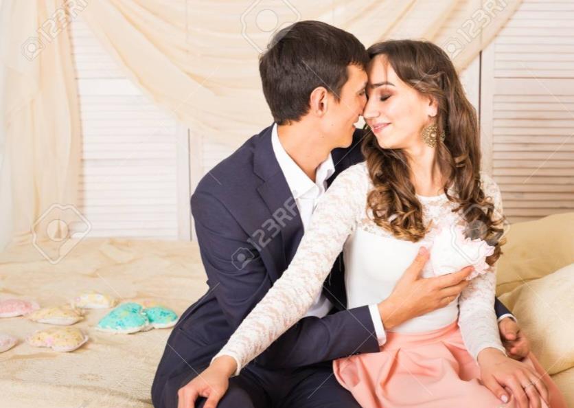 Caut fata pentru intimitate si relatie