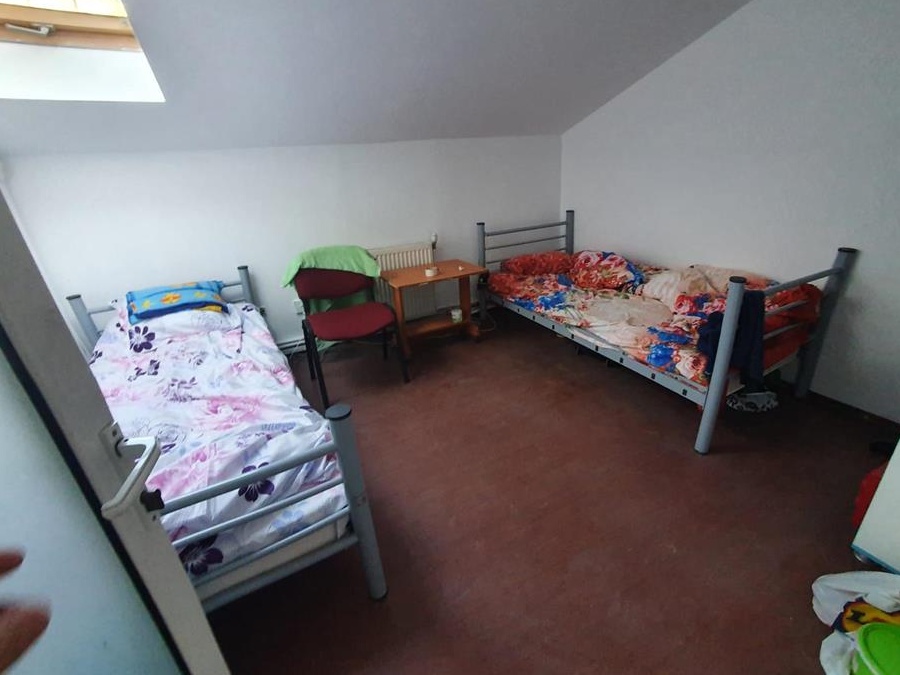 Cazare muncitori/refugiați ucrainieni-Giulesti