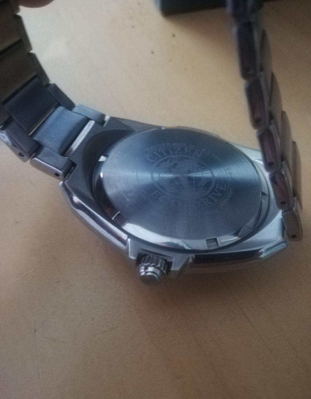Ceas Citizen eco drive modelul AW1021-51E