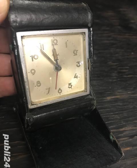 Ceas vintage Kienzle de voiaj cu portofel piele, foarte vechi