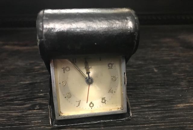 Ceas vintage Kienzle de voiaj cu portofel piele, foarte vechi