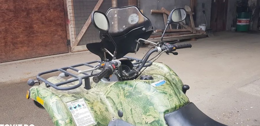 CF Moto 650MT ABS