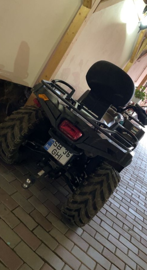 CF Moto CForce 450L