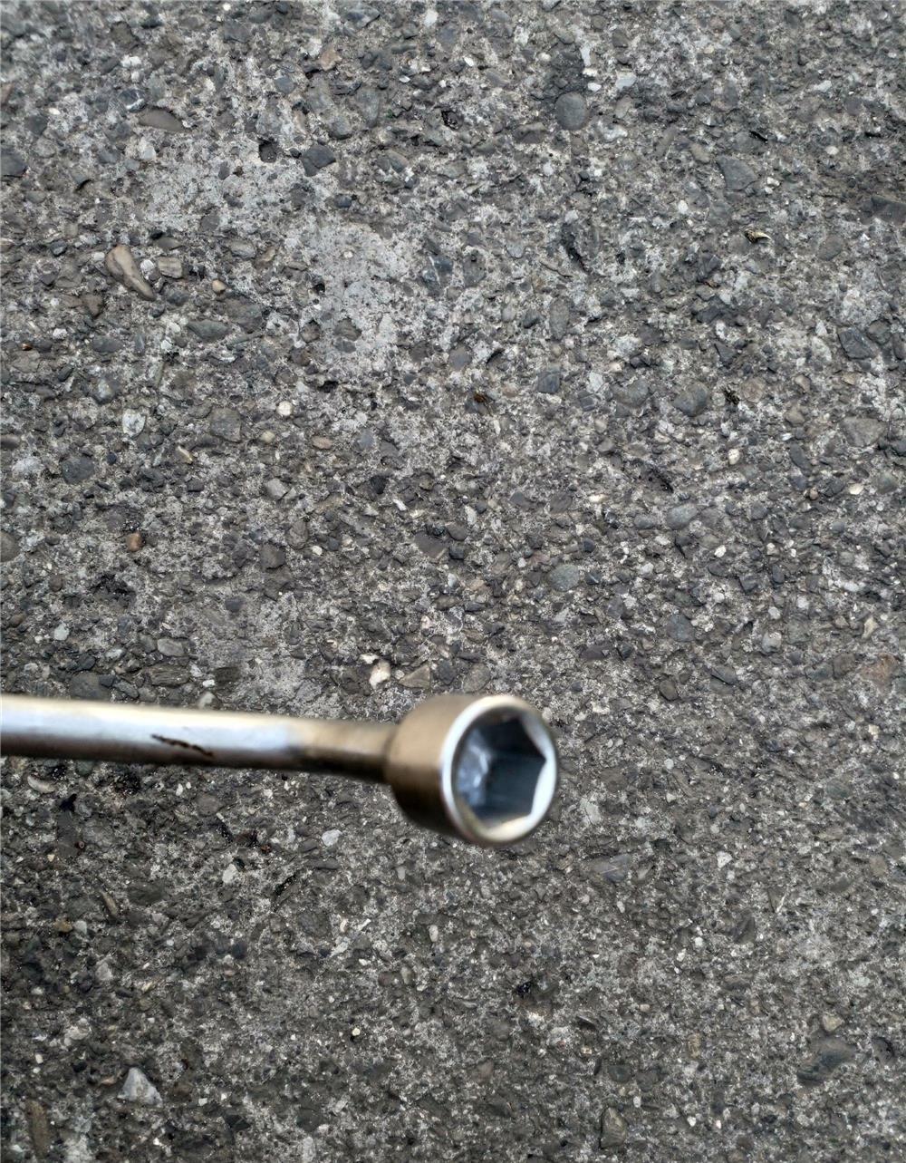 Cheie de roti mercedes benz cap 17 nefolosita