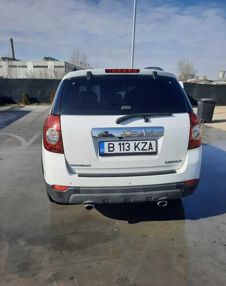 Chevrolet Captiva 2012 7 LOCURI