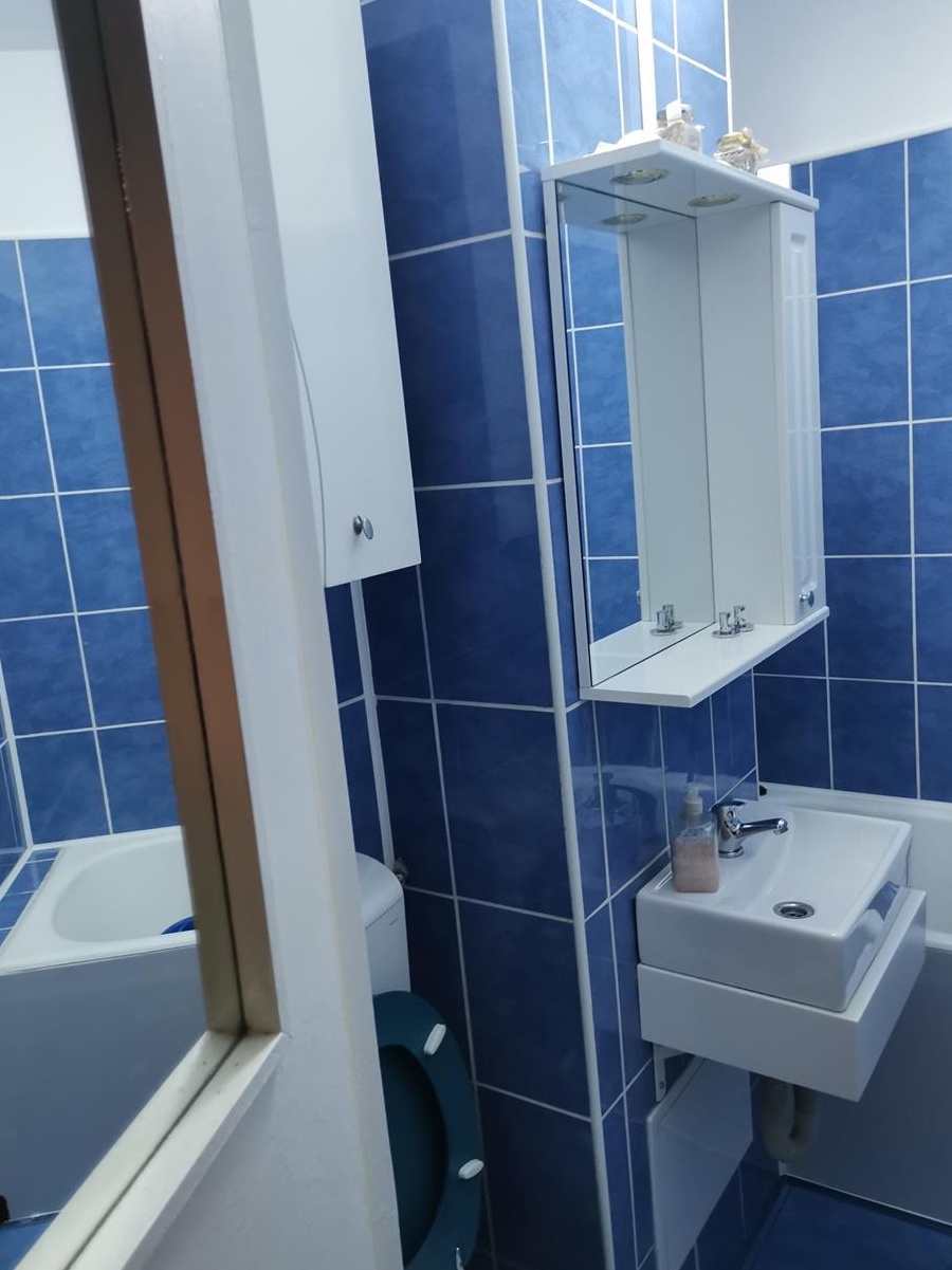 Chirie apartament 4 camere Zona manastur