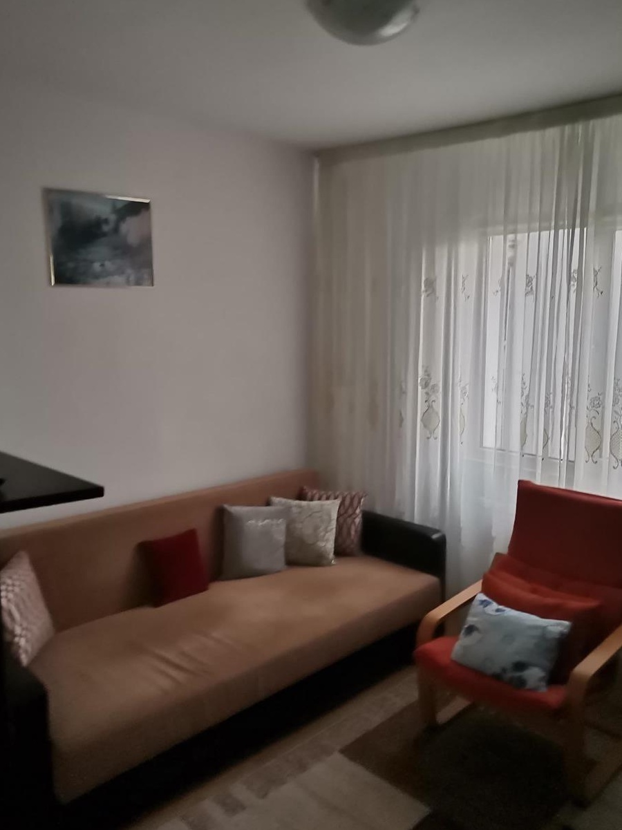 Chirie apartament 4 camere Zona manastur
