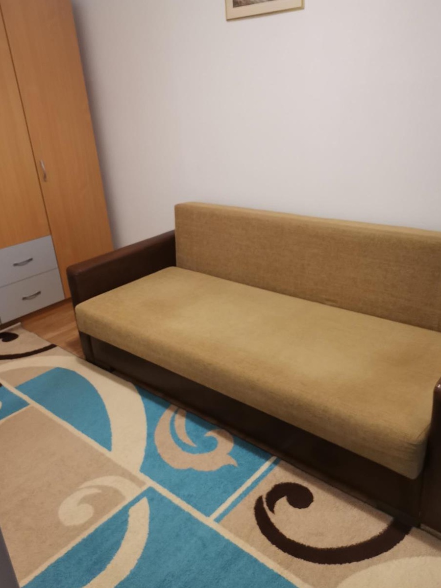 Chirie apartament 4 camere Zona manastur
