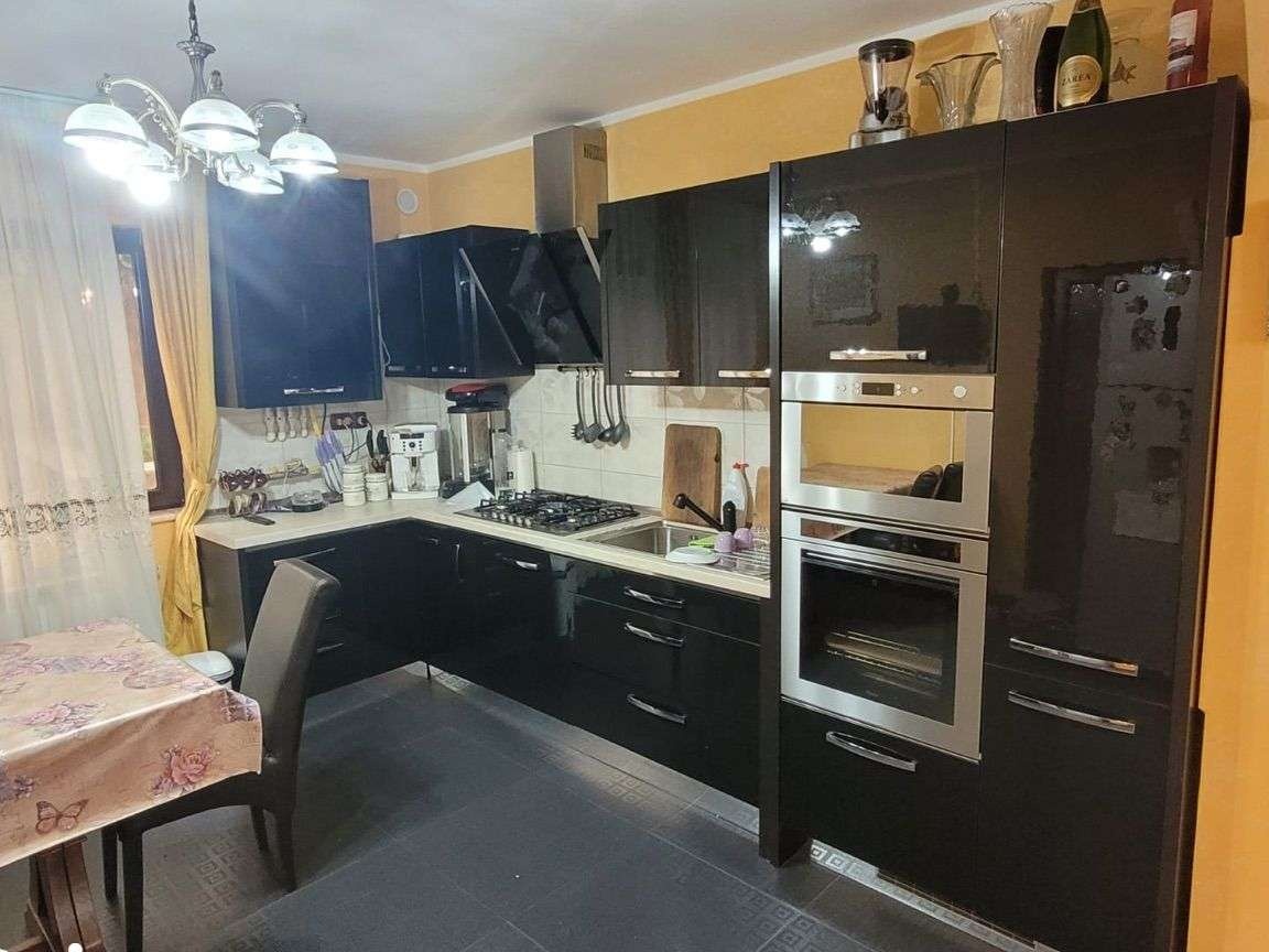 Chirie casa,Zona Gh Apostol,P+E,curte