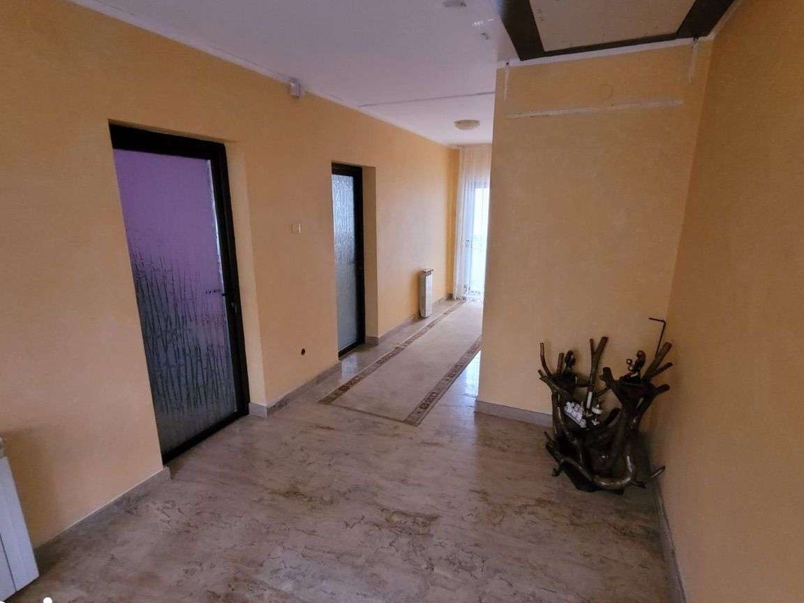 Chirie casa,Zona Gh Apostol,P+E,curte