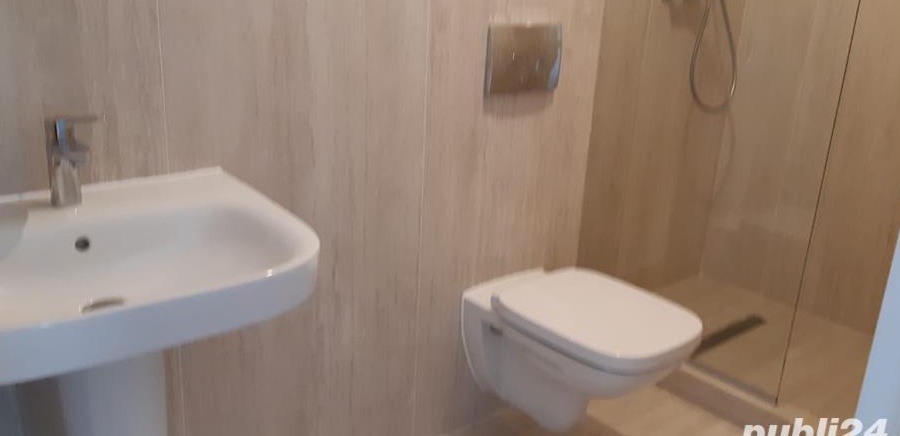 Chirie penthouse zona Hotel Grand Italia
