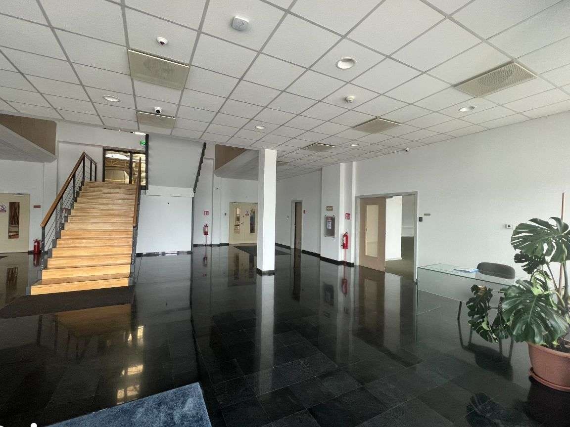 Chirie spatiu excelent pretabil birou/sediu/showroom Popesti Leordeni