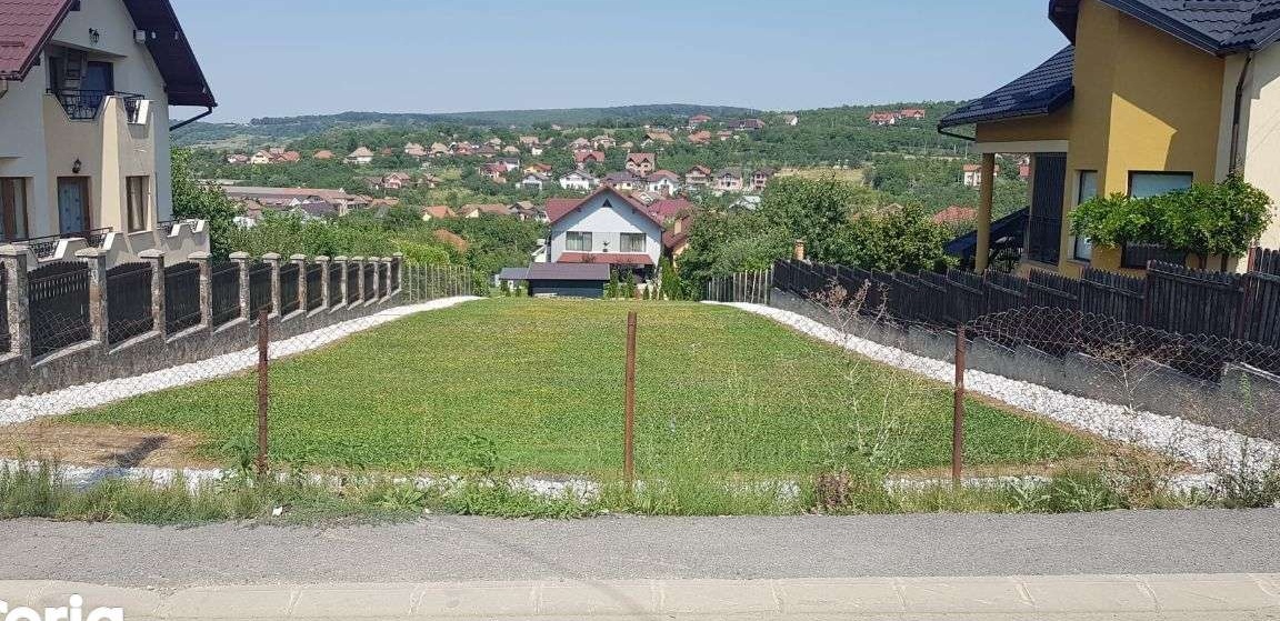 Chirie Teren 12 ari pe strada Crângului -drum asfaltat 1000lei/luna