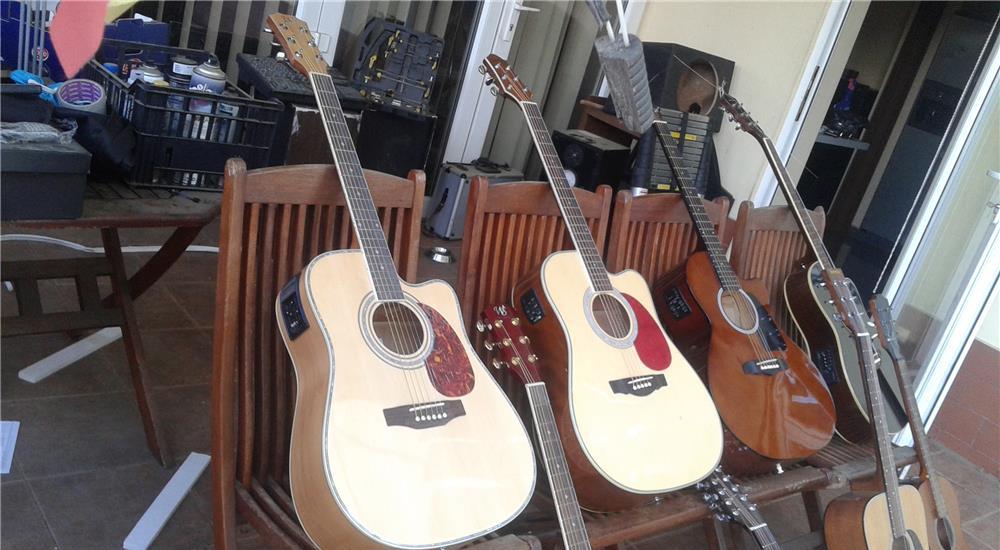 chitara acustica electroacustica