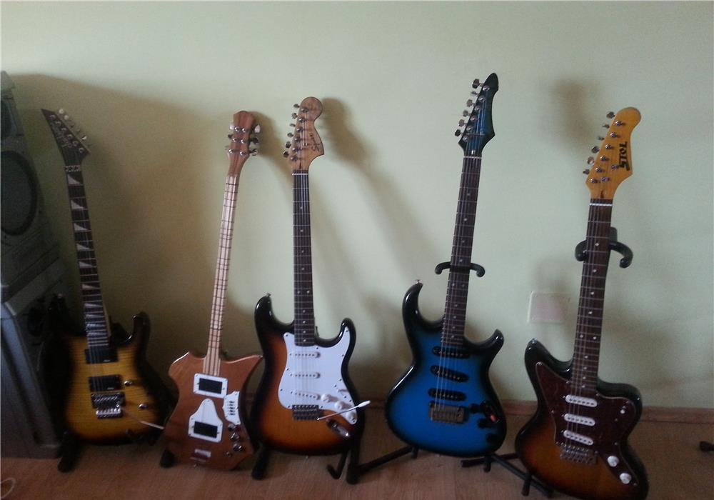 chitara electrica squire fender affinity