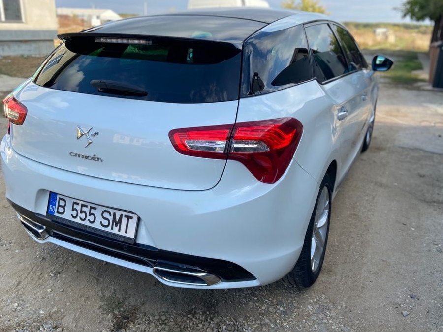 Citroën DS5 Hybrid4 EGS6