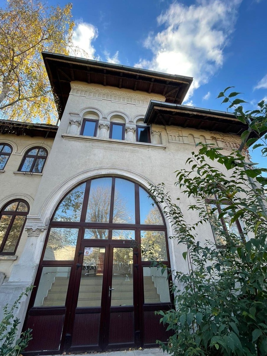 Cladire-casa-vila -gradinita-clinică-zona centrala Constanta