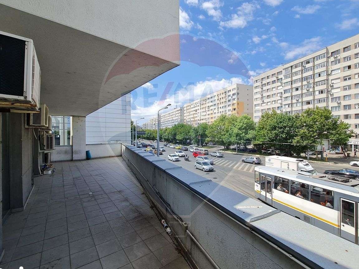 Cladire de inchiriat s+p+1+terasa in zona Piata Muncii