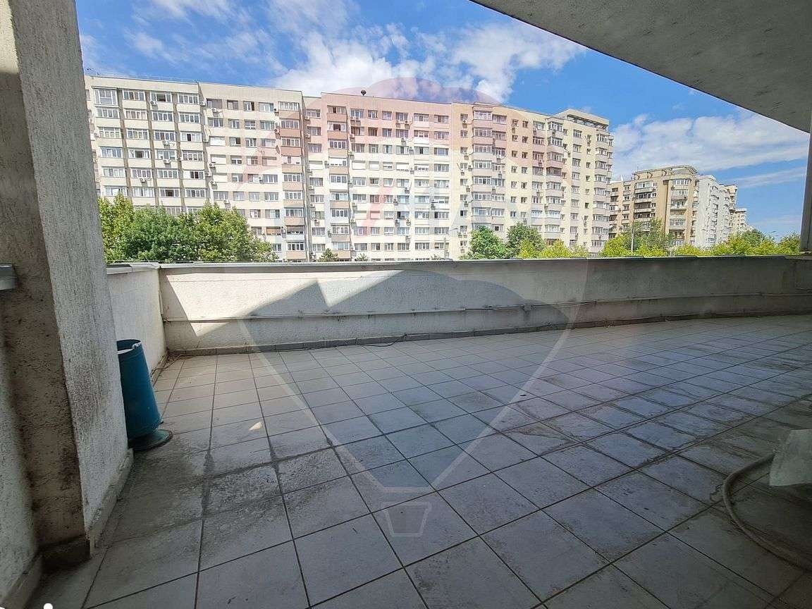 Cladire de inchiriat s+p+1+terasa in zona Piata Muncii