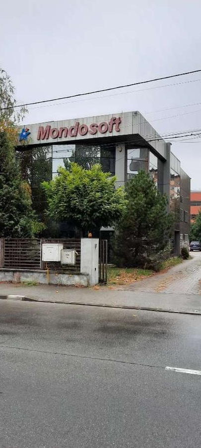 Cladire de vanzare-birouri,gradinita,sediu firma