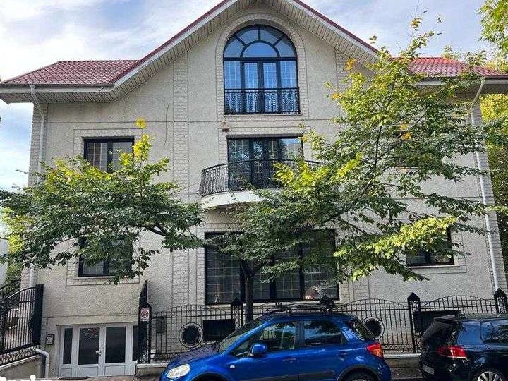 Cladire ultracentrala zona B-dul Independentei 350mp Str. Vovideniei 9