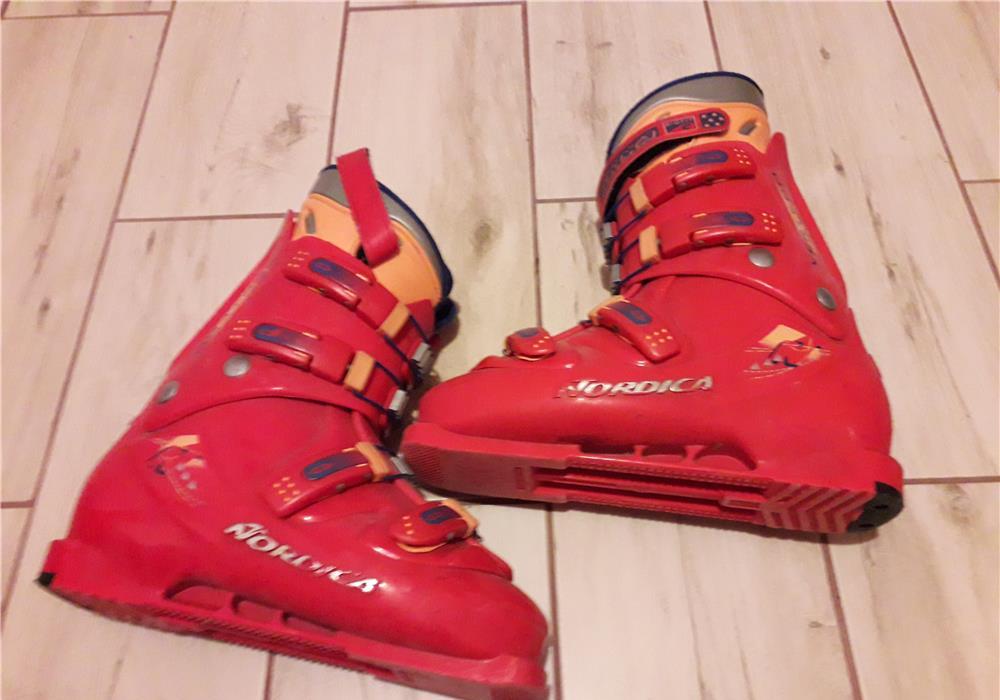 Clăpari NORDICA VERTECH 65