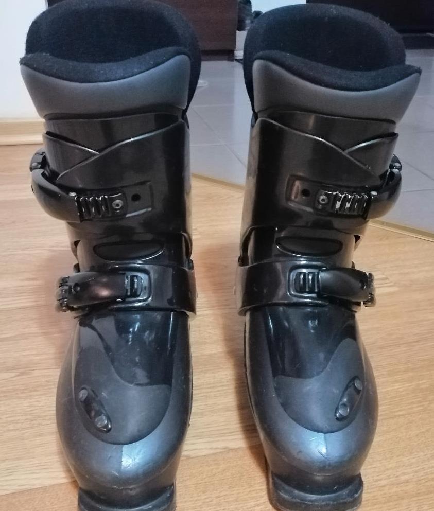 clapari Rossignol masura 26,5 (40,5)
