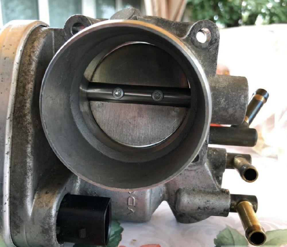 clapeta acceleratie vw 1.6 bse