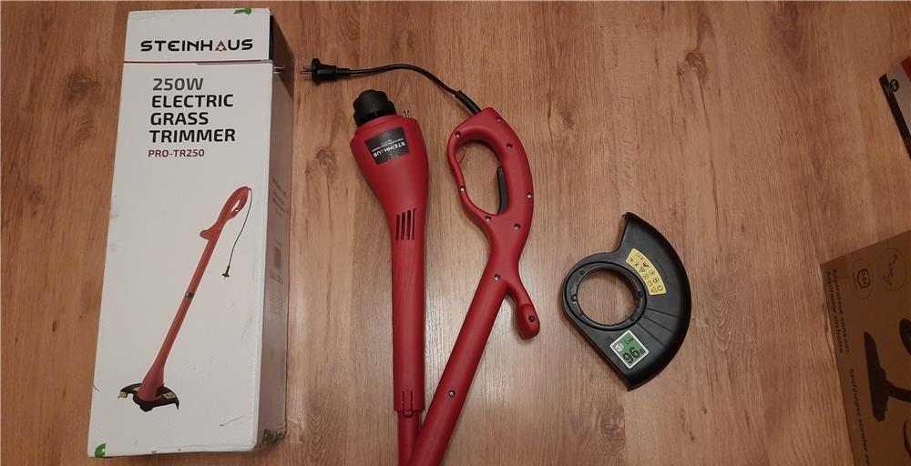 Coasa electrica cu fir nylon