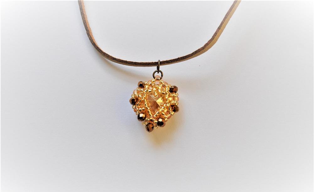 colier inima, lantisor auriu, pandantiv cristal, bijuterii femei, cadou handmade