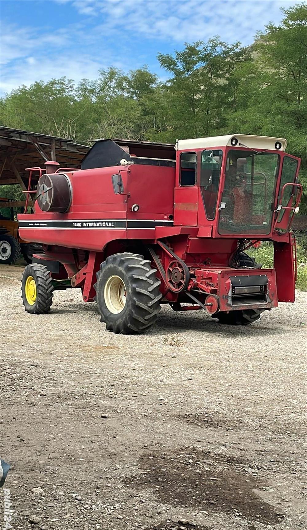 Combina Case 1440 4x4